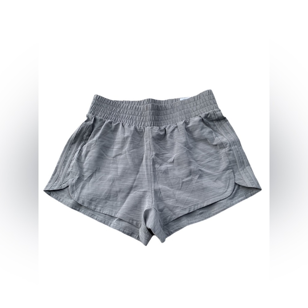 Adidas NWT Womens Medium High Rise 3” Heathered Gray Pacer Training Woven Shorts